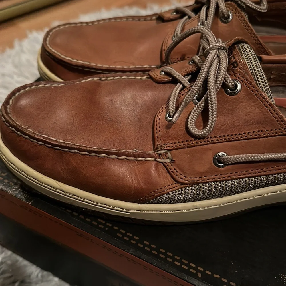 Sperry boat shoes